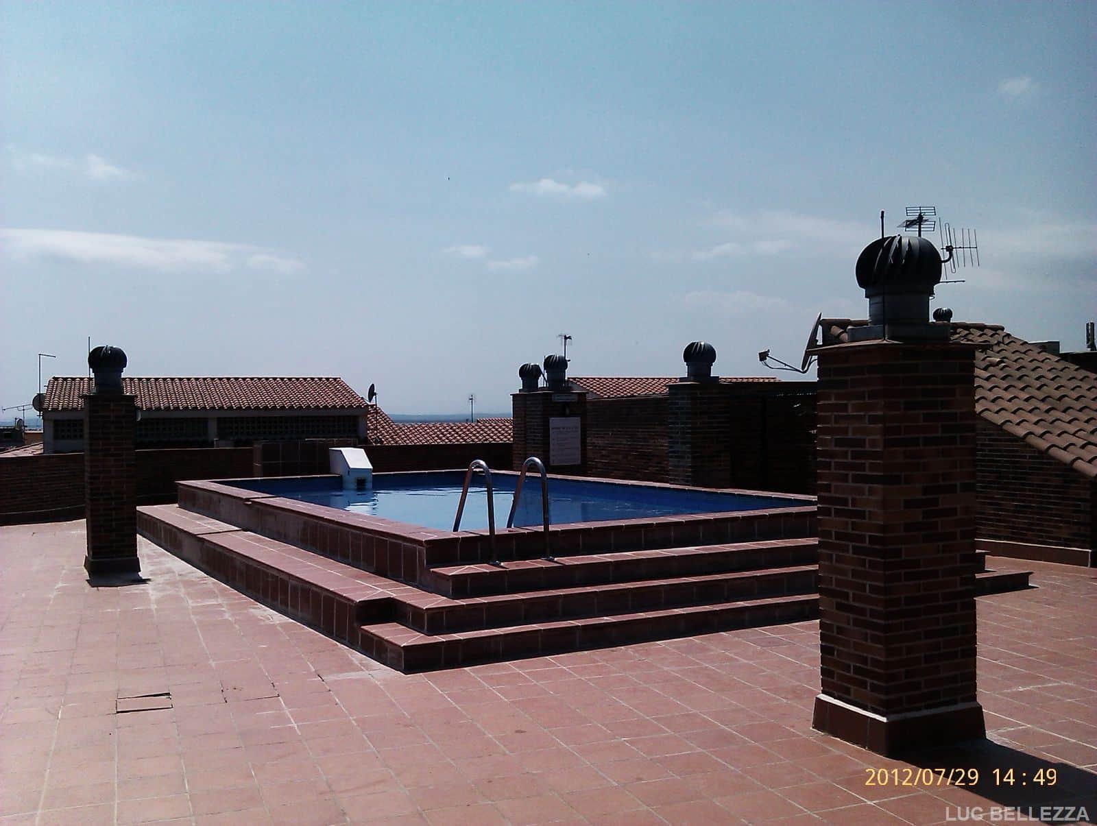 PISO CON PISCINA COMUNITARIA ZONA CENTRO ROSES - Foto 2