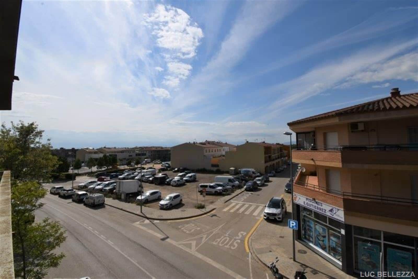 PISO CON PISCINA COMUNITARIA ZONA CENTRO ROSES - Foto 1