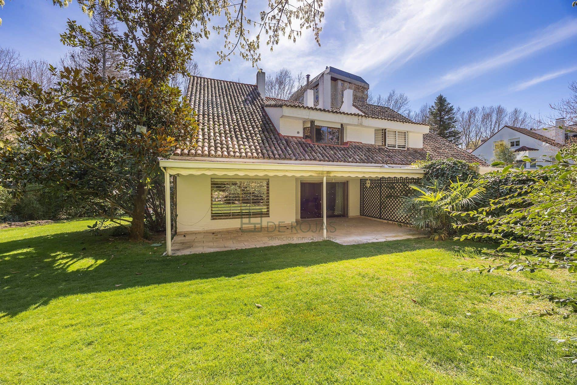 Chalet en venta en Madrid - Foto 2