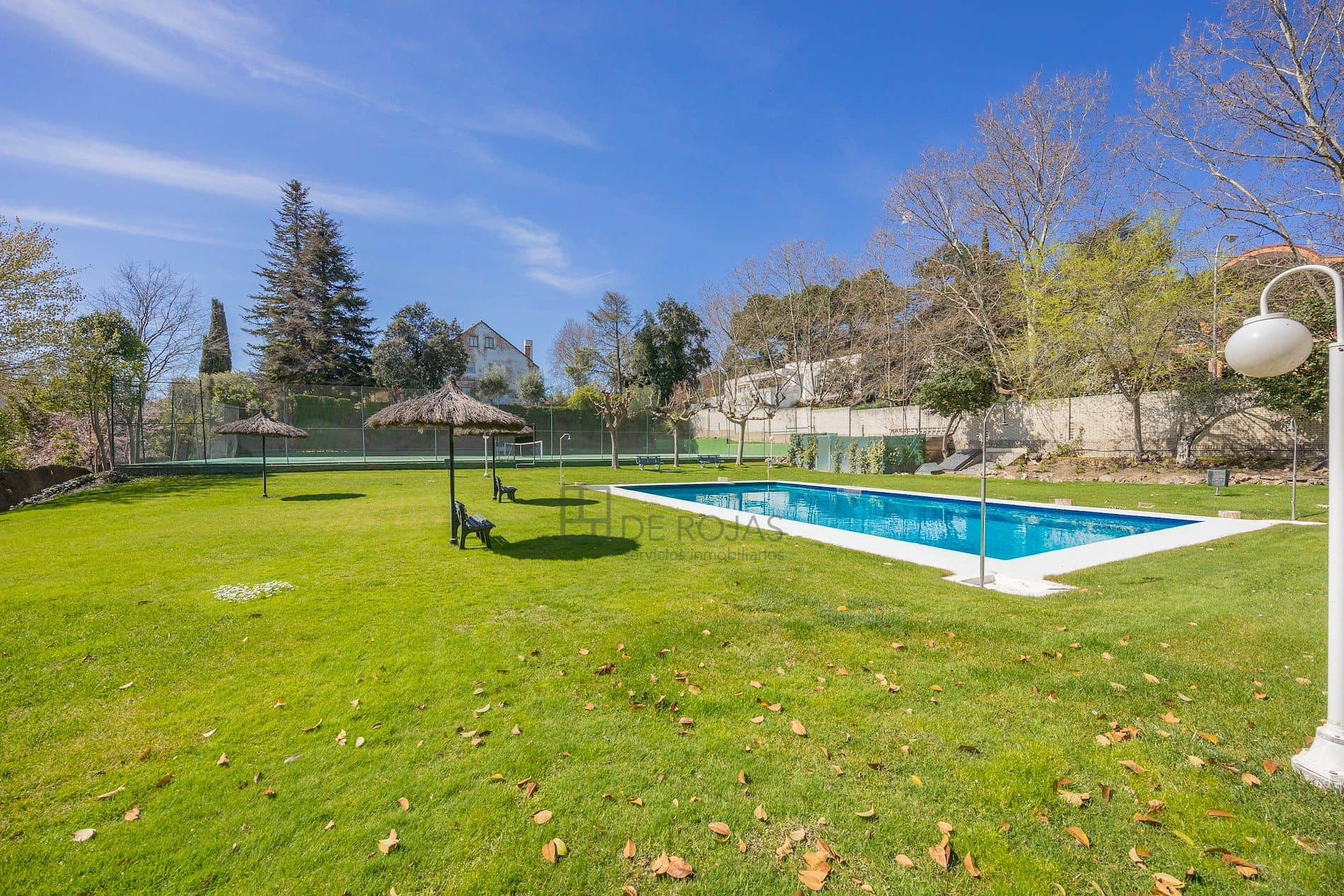 Chalet en venta en Madrid - Foto 4