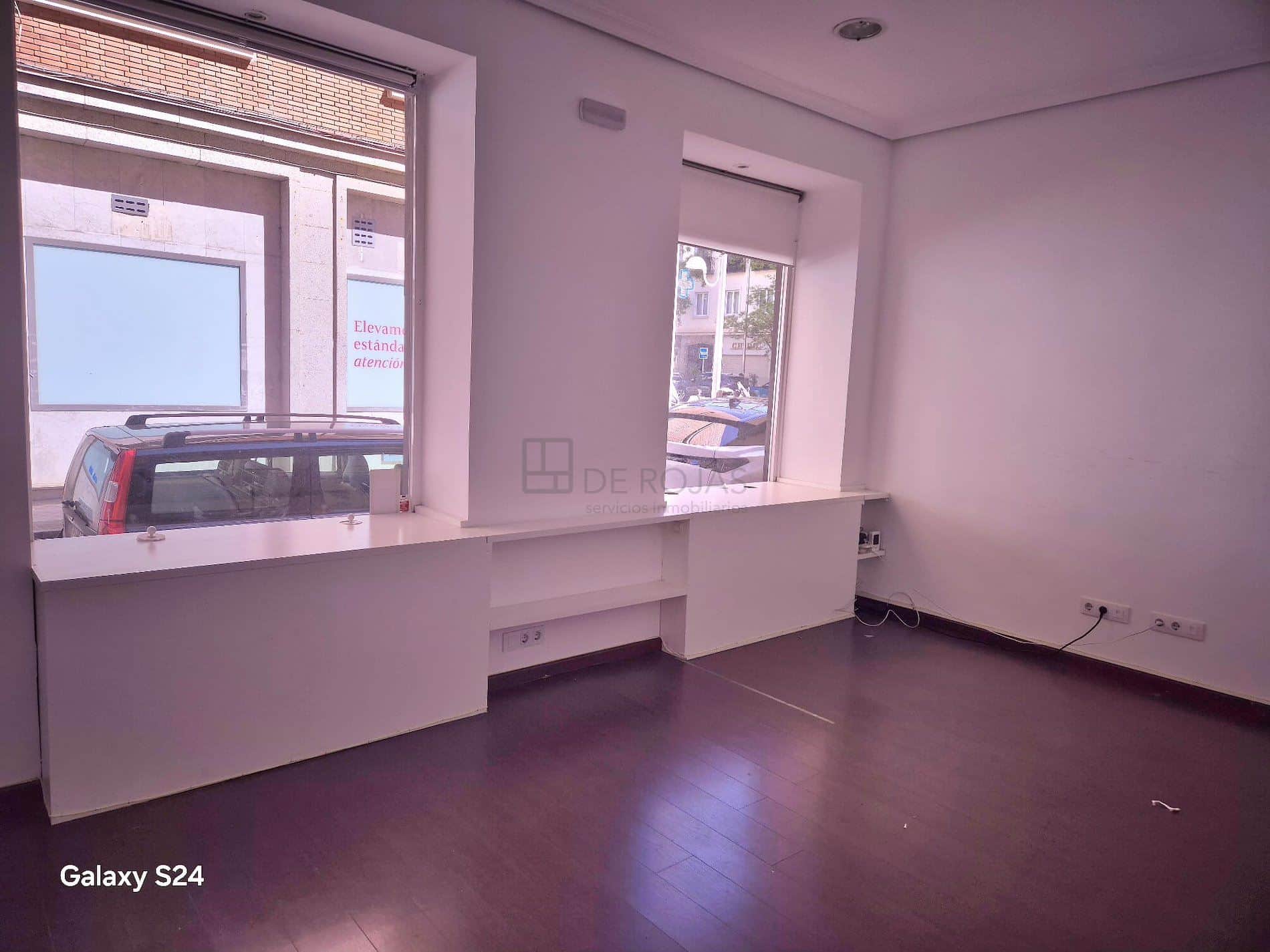 LOCAL COMERCIAL EN CHAMBERI - Foto 1