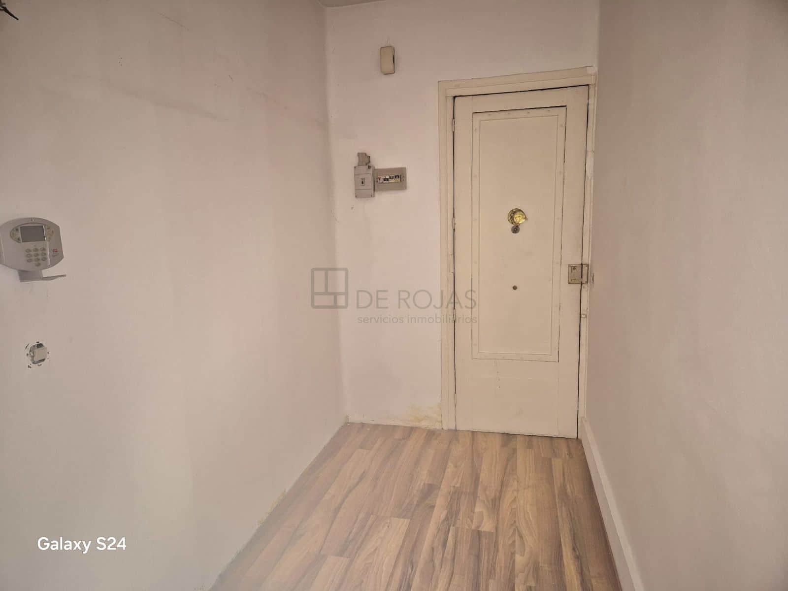 OPORTUNIDAD OFICINA EN CHAMBERÌ - Foto 3