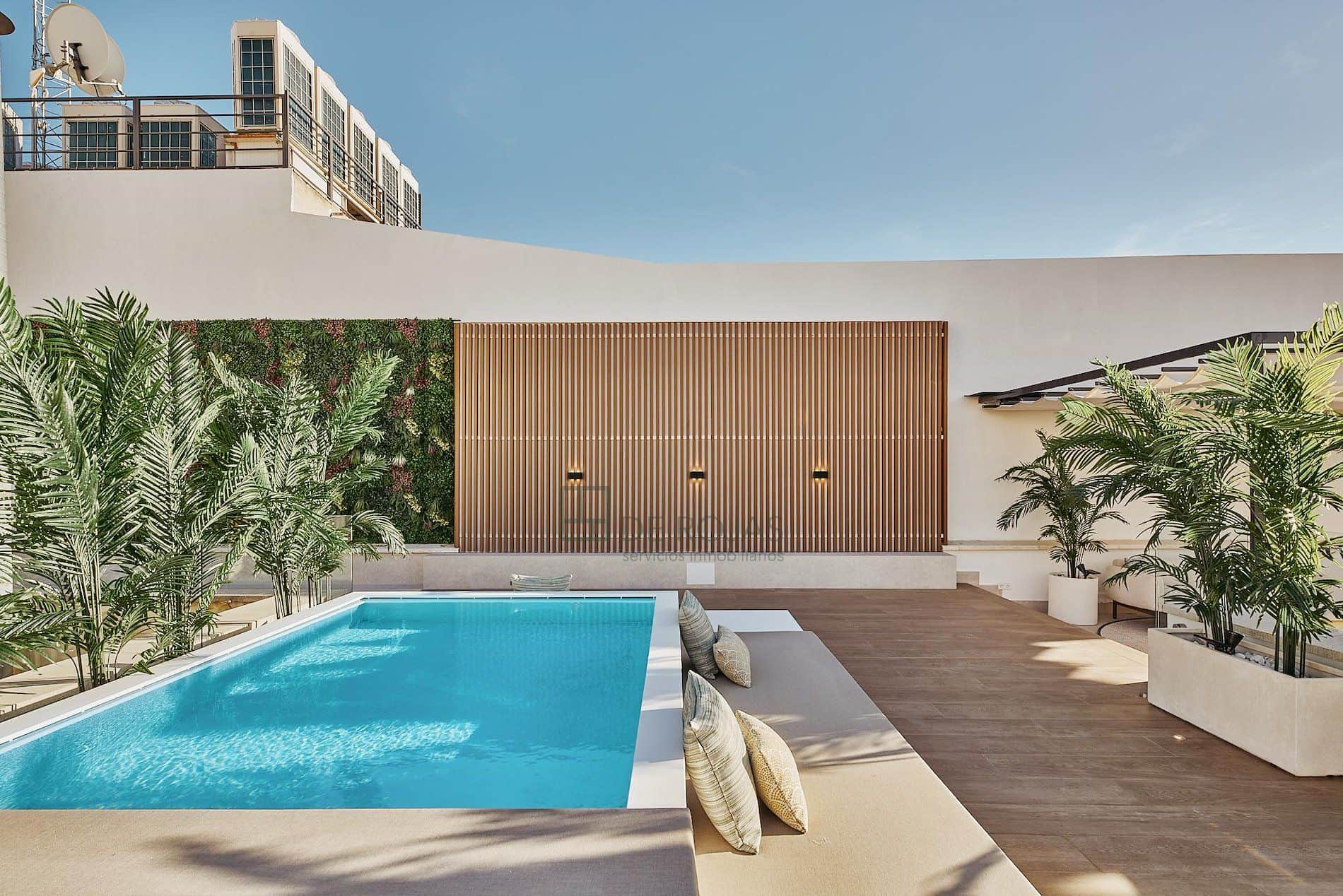 ÁTICO EXTERIOR CON PISCINA CASA INTELIGENTE - Foto 2