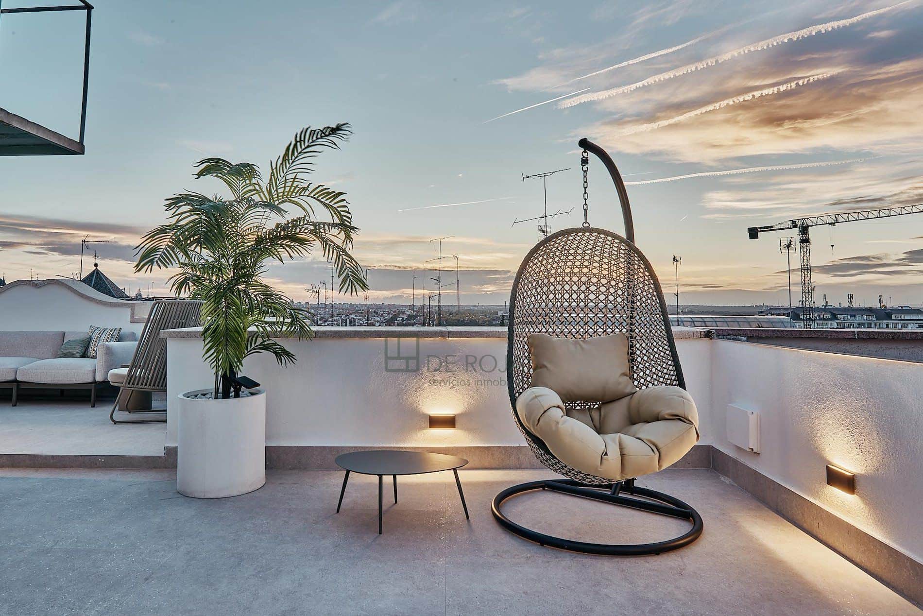 ÁTICO EXTERIOR CON PISCINA CASA INTELIGENTE - Foto 5