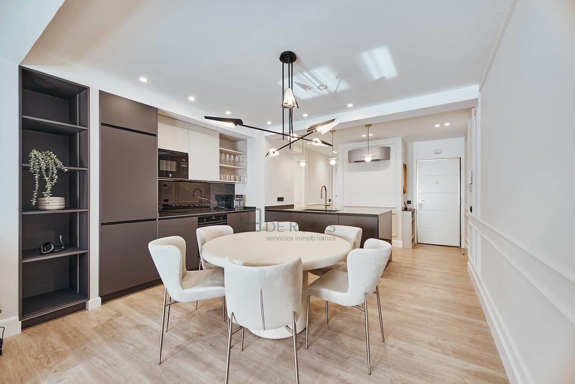 VIVIENDA EXTERIOR CON TERRAZA - Foto 3