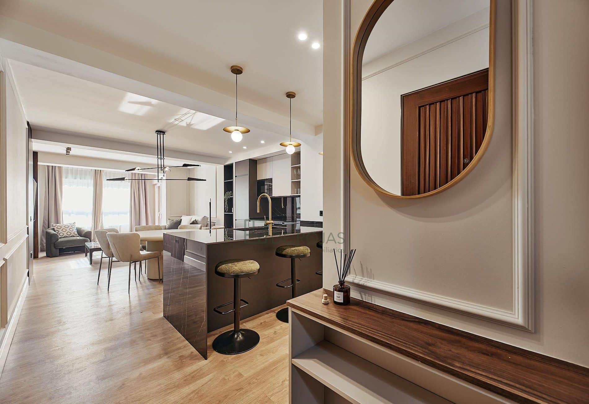 VIVIENDA EXTERIOR CON TERRAZA - Foto 2