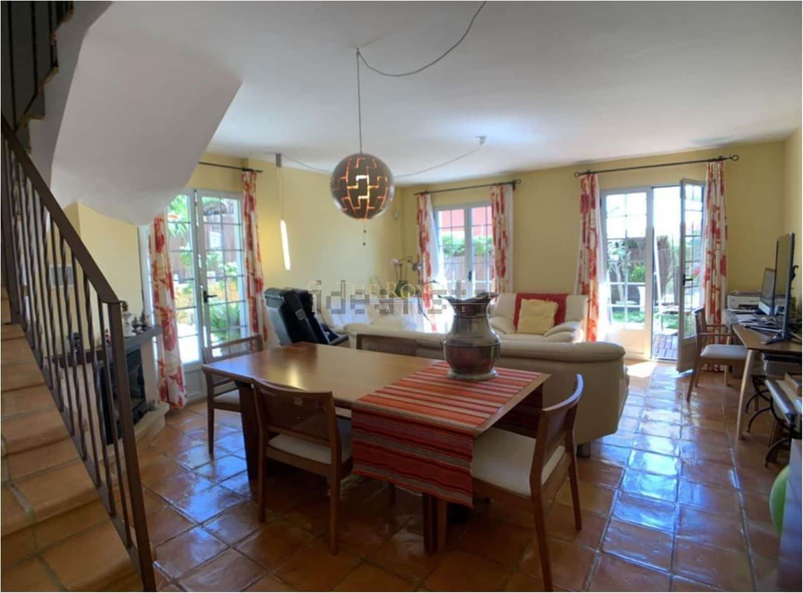 Oportunidad ! Chalet adosado de esquina en Bahía Golf - Finestrat - Foto 5