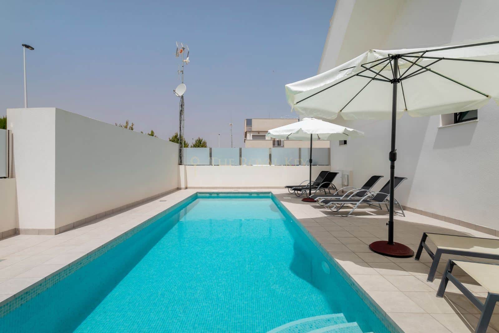 Precioso bungalow cerca de la playa de 2 habitaciones - Foto 1