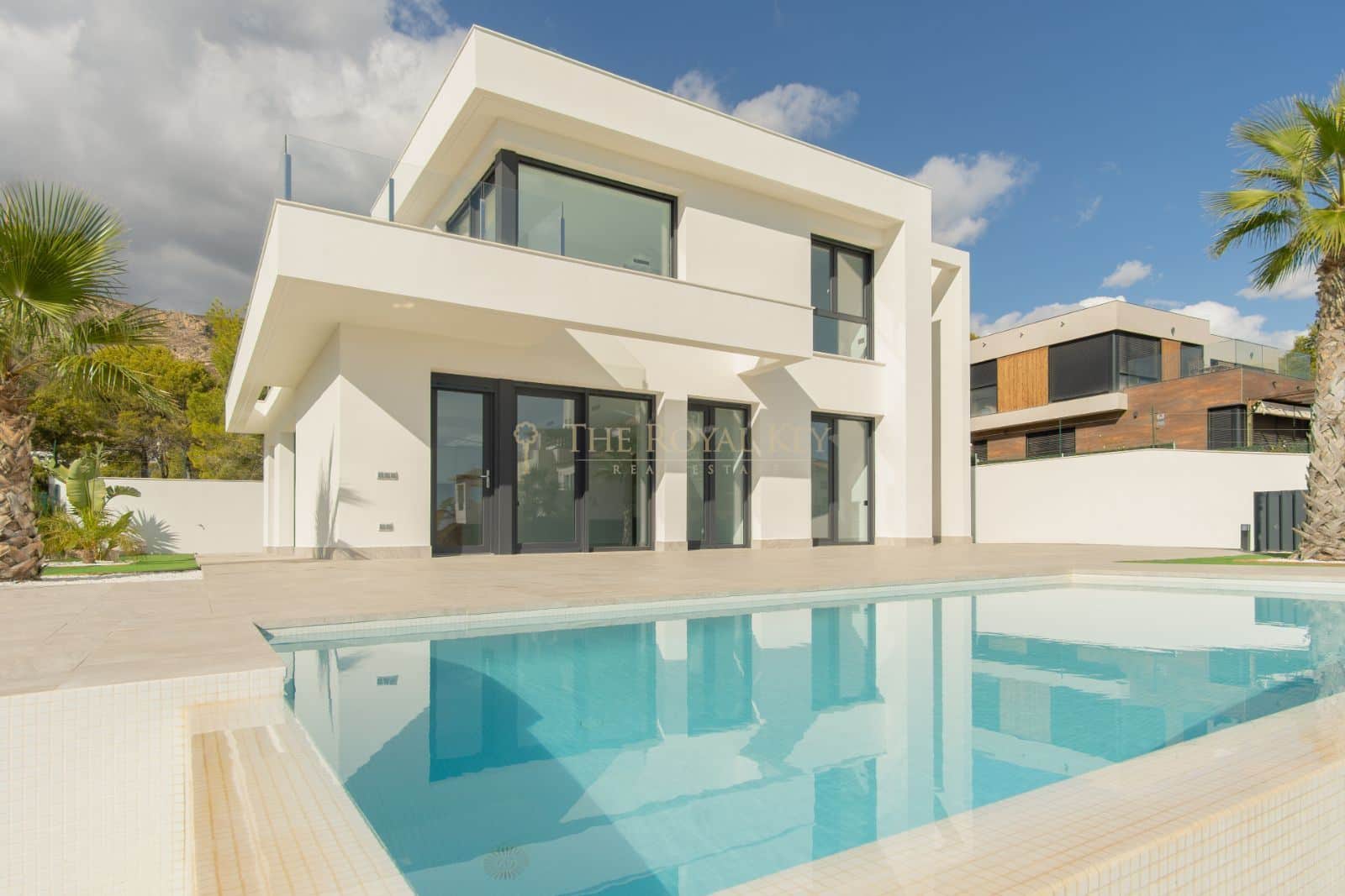 Villa a estrenar con vistas al mar en urbanización privada Golf - Finestrat - Foto 2