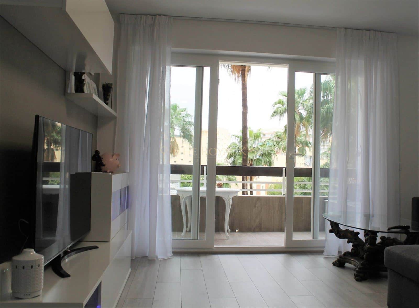 Piso totalmente reformado a 150 metros de la playa - Foto 4