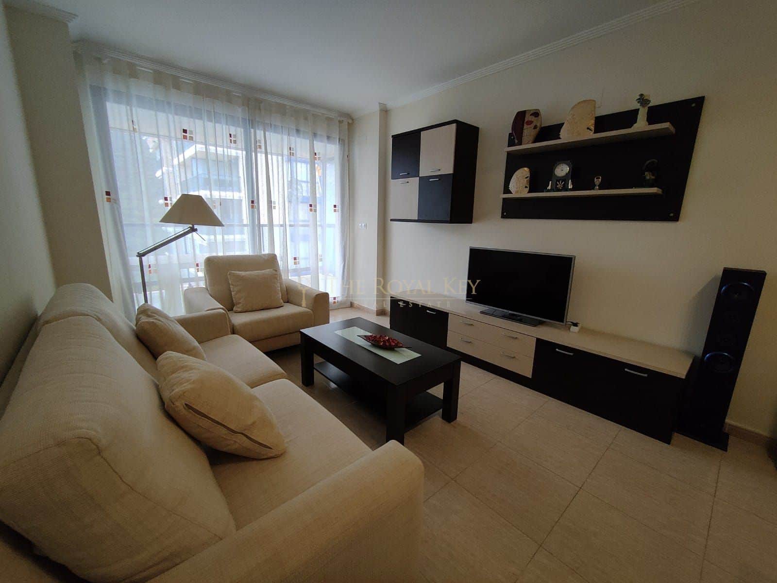 Bonito y luminoso apartamento a 100 m de la playa - Foto 1