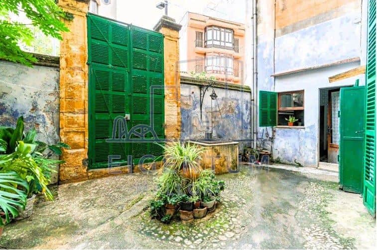 Casa señorial histórica en el centro de Manacor — 640 m² con infinitas posibilidades - Foto 2