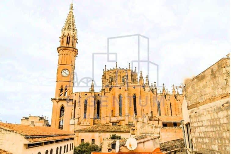 Casa señorial histórica en el centro de Manacor — 640 m² con infinitas posibilidades - Foto 5