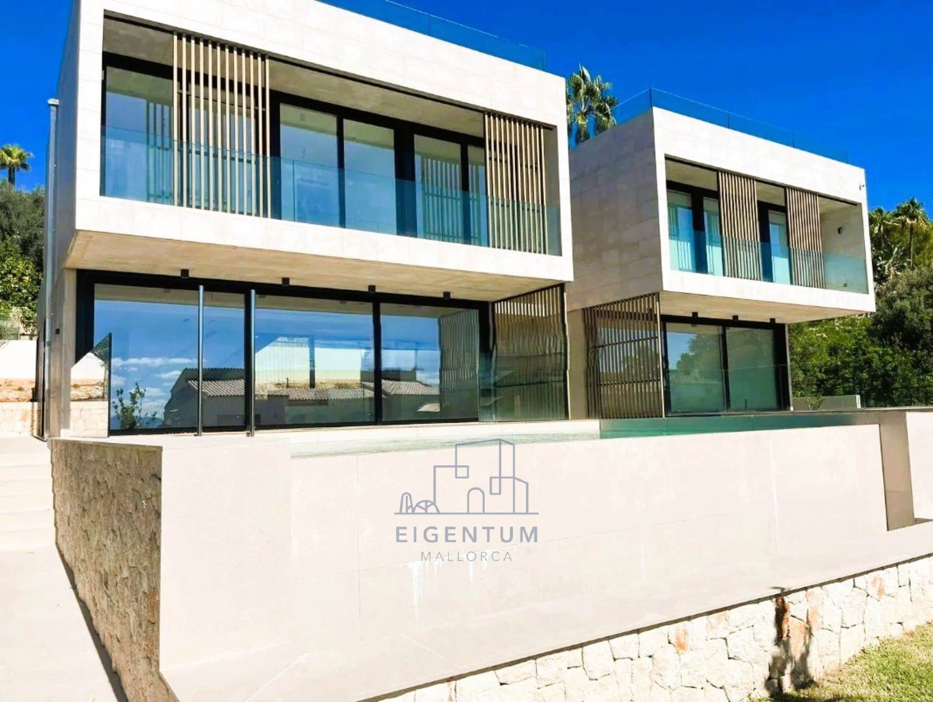 CHALET DE LUJO EN ALCANADA CON PISCINA INFINITA Y VISTAS AL MAR - Foto 2