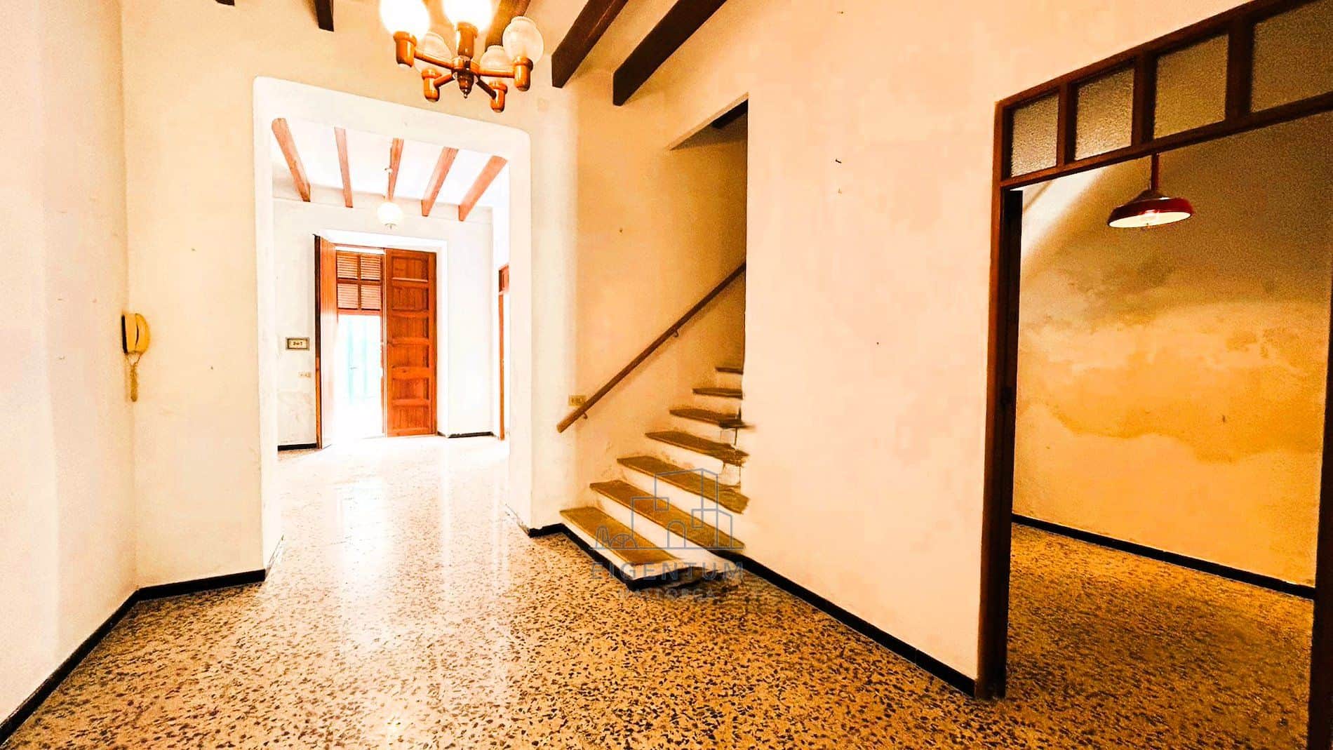 Casa de pueblo en venta en Vilafranca - Foto 2