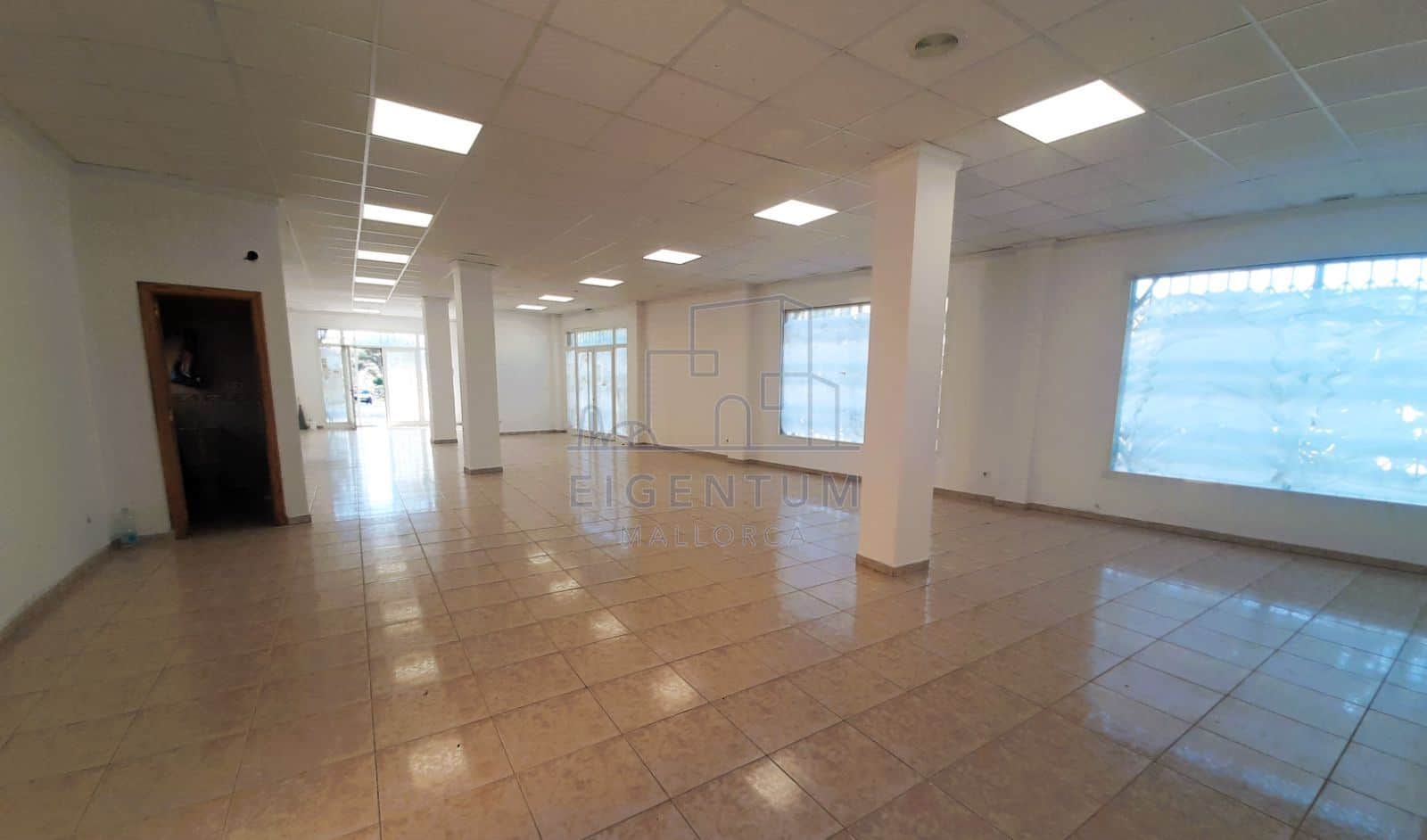 SE VENDE LOCAL COMERCIAL - Foto 2