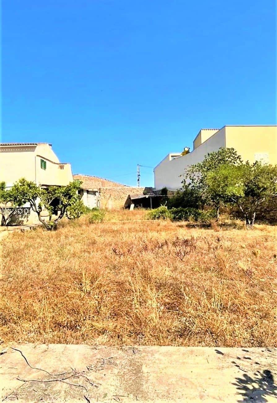 SOLAR URBANO EN SENCELLES  CON MUCHO POTENCIAL . - Foto 1