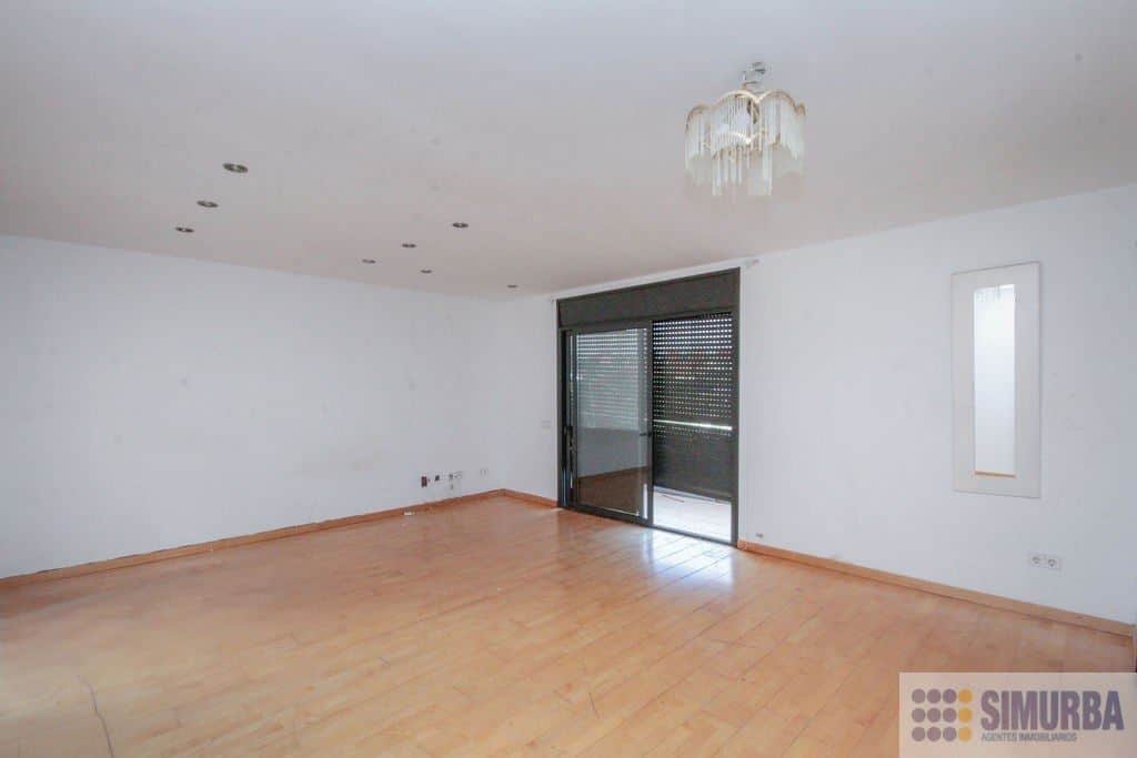 Casa en venta en Calle Rigoberta Menchú, Rubí, - Foto 4