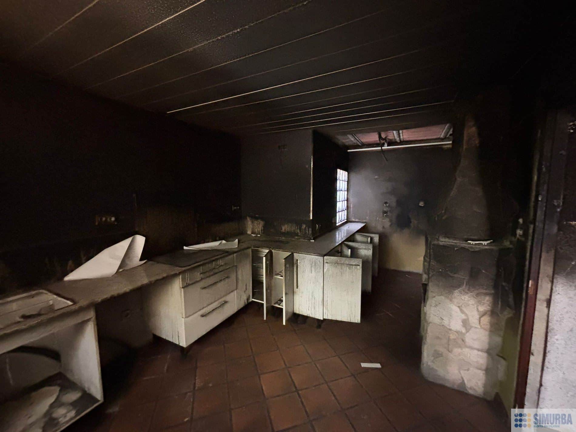 Casa unifamiliar en venta en C. de les Corts Catalanes, en La Torre de Claramunt (Barcelona). - Foto 4