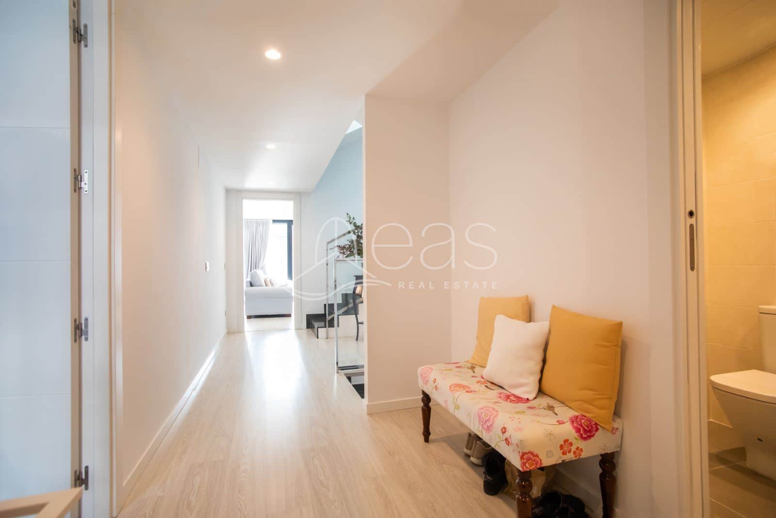 Casa semi nueva en Sant Just - Foto 3