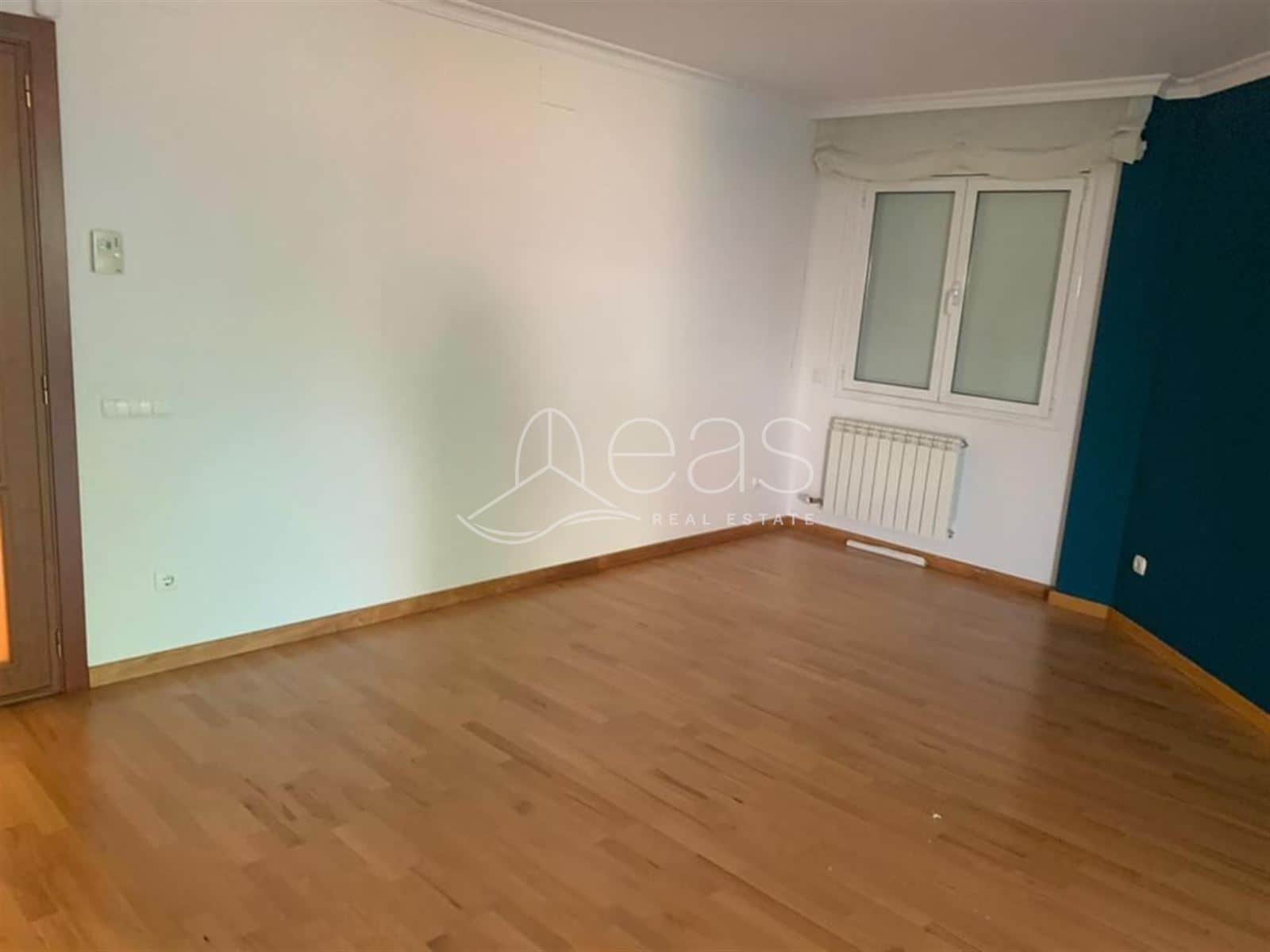 Luminosa planta baja en centro de Sant Cugat - Foto 4