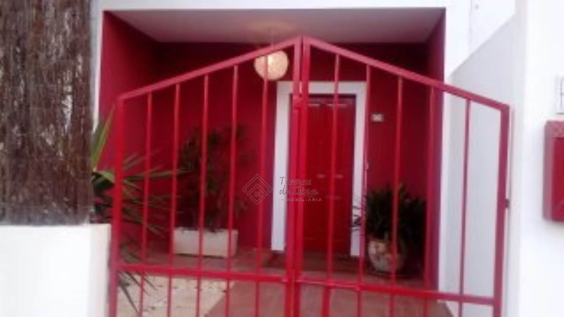 Chalet Pareado con Garaje en Santa Eulalia - Foto 5