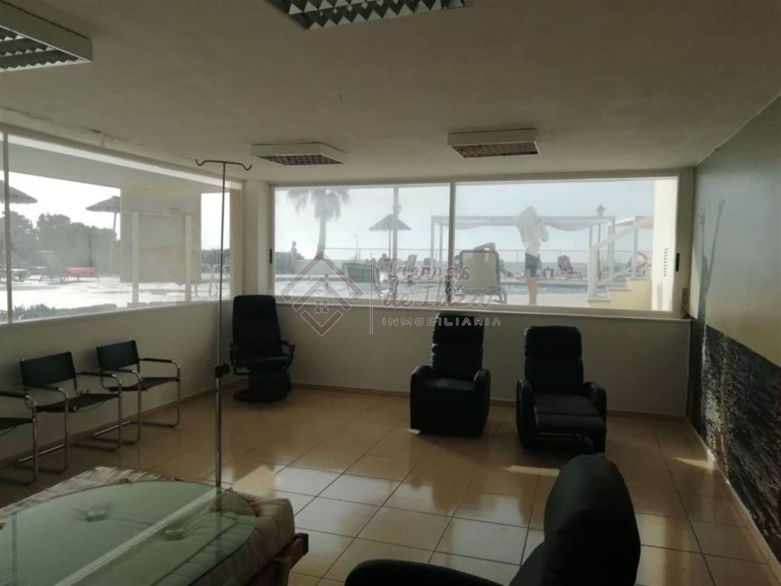 Local Comercial en Cala de Bou - Foto 4