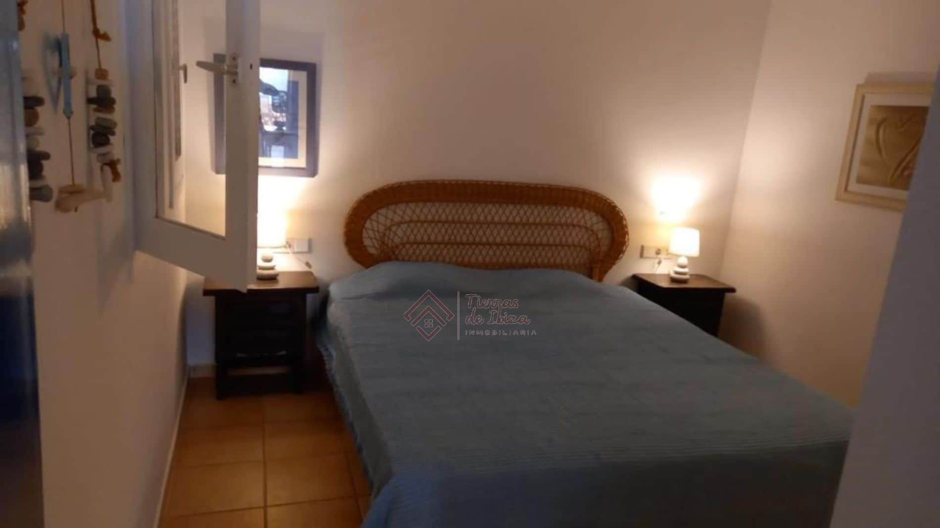 Apartamento en primera línea de mar en Cala Vadella - Foto 1