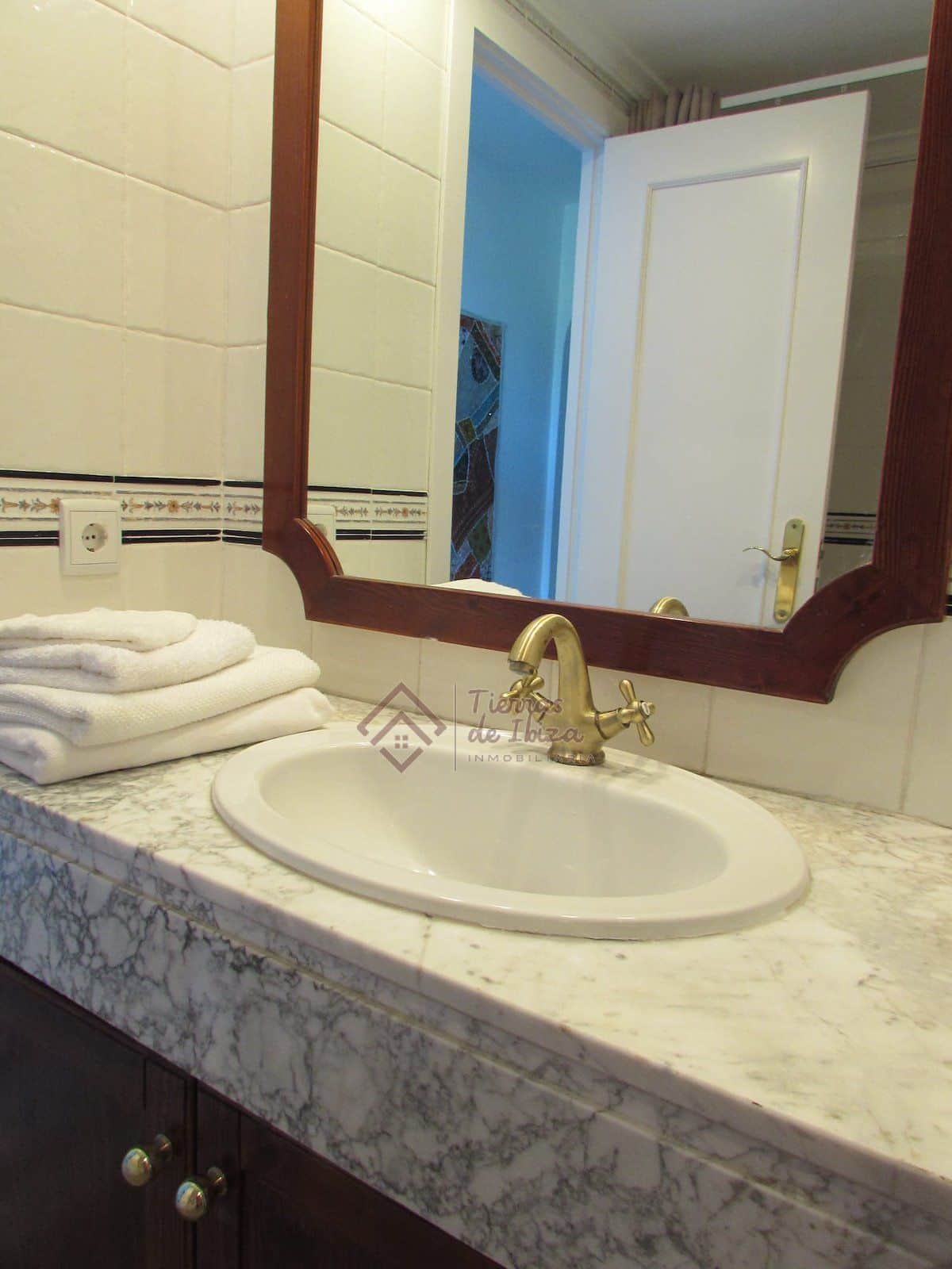 Apartamento en Primera línea de Mar en Cala San Vicente - Foto 5