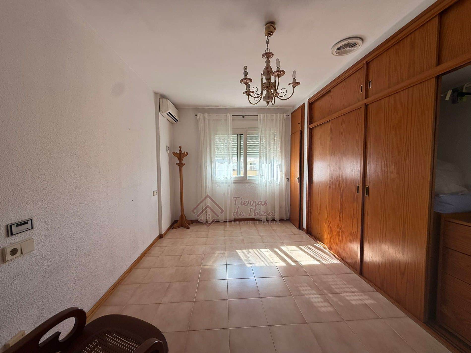 Apartamento en Ibiza Centro con Trastero y Garaje - Foto 3