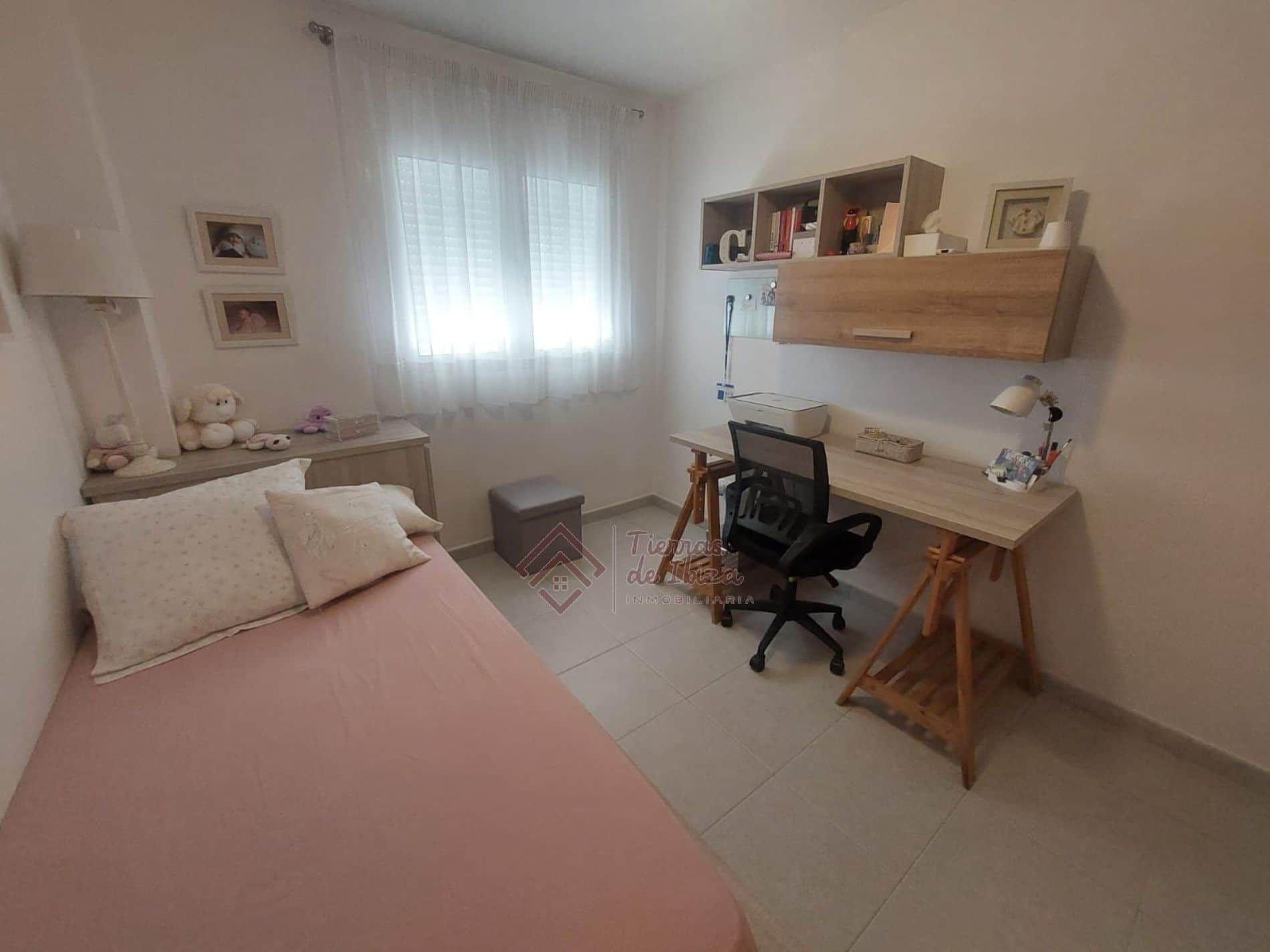 Ático en San Antonio con Garaje y Trastero - Foto 5