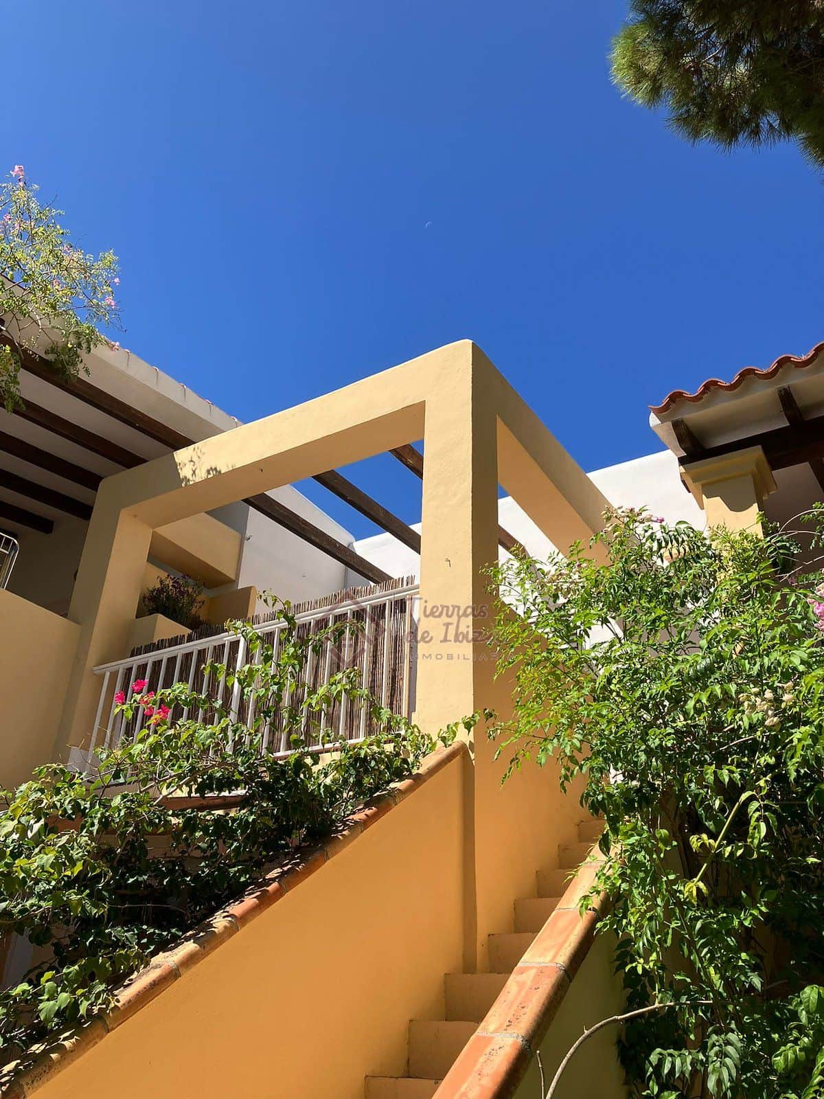 Apartamento Reformado con Parking en Cala Llenya - Foto 1