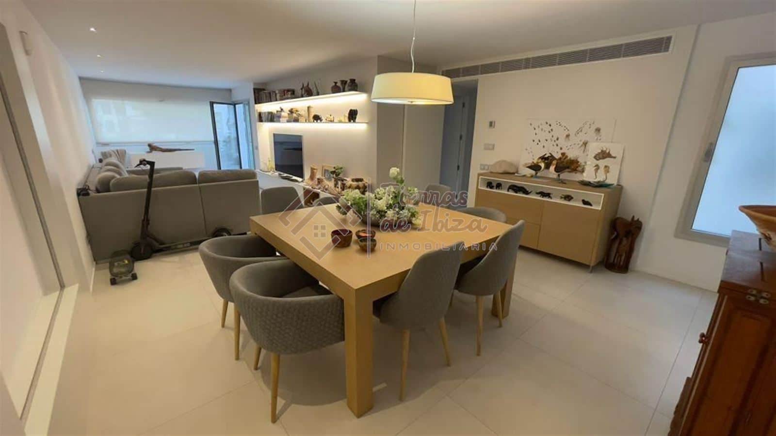 Piso en Marina Botafoc - Foto 2