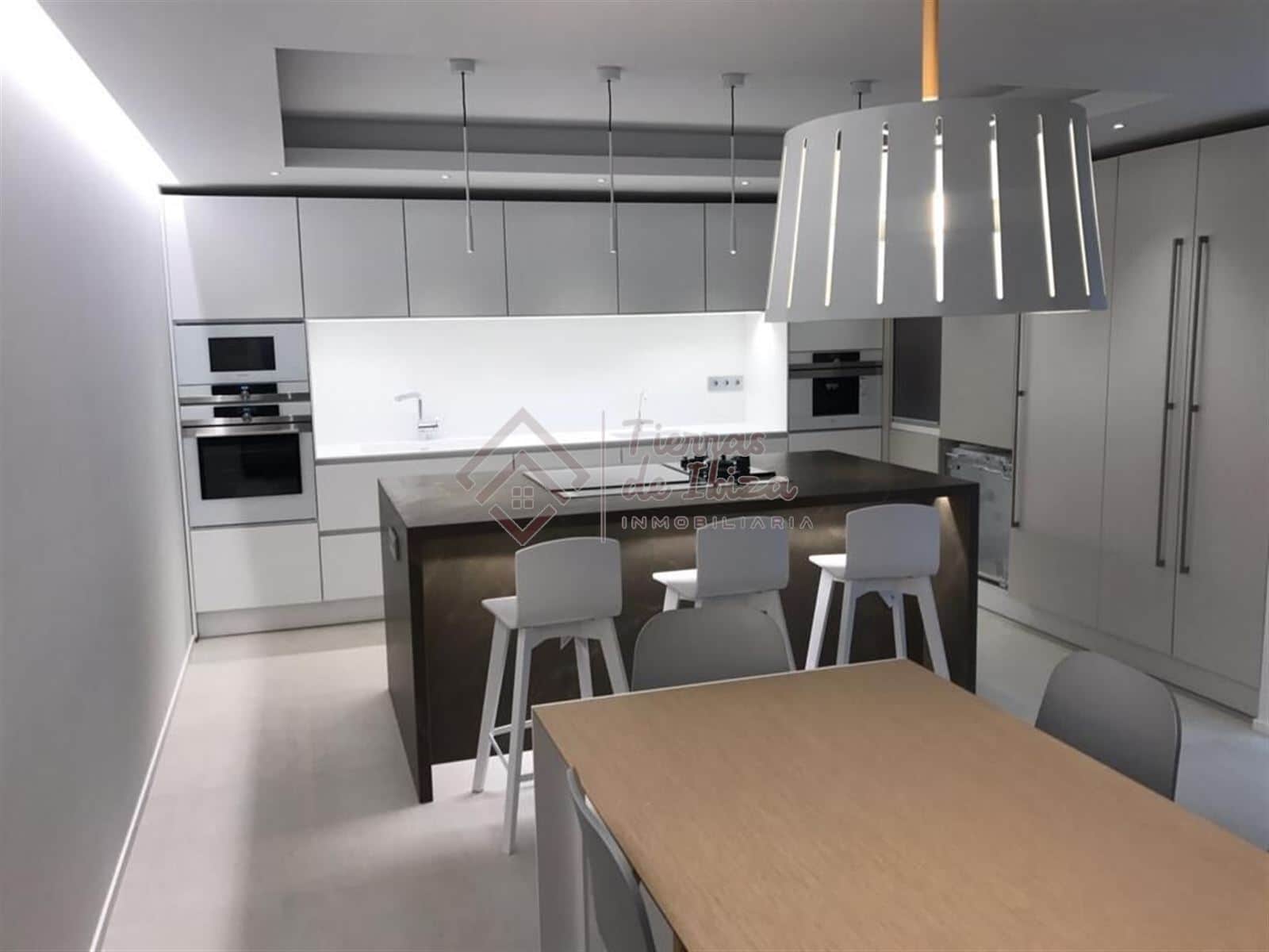 Piso en Marina Botafoc - Foto 5