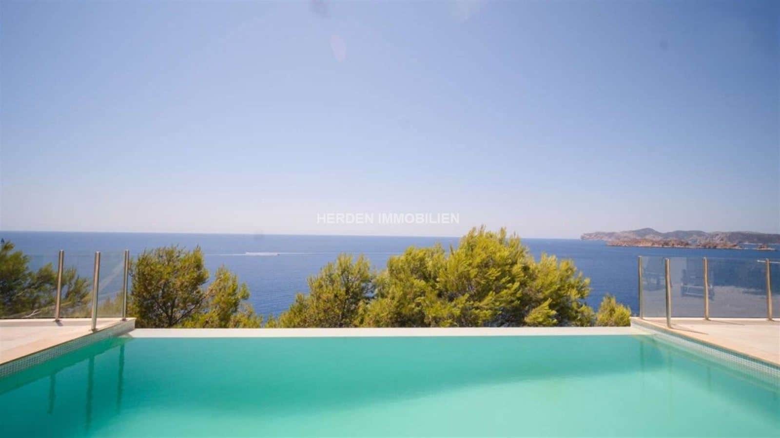 VILLA DE LUJO EN PRIMERA LINEA DE MAR EN EL TORO EN VENTA - Foto 5