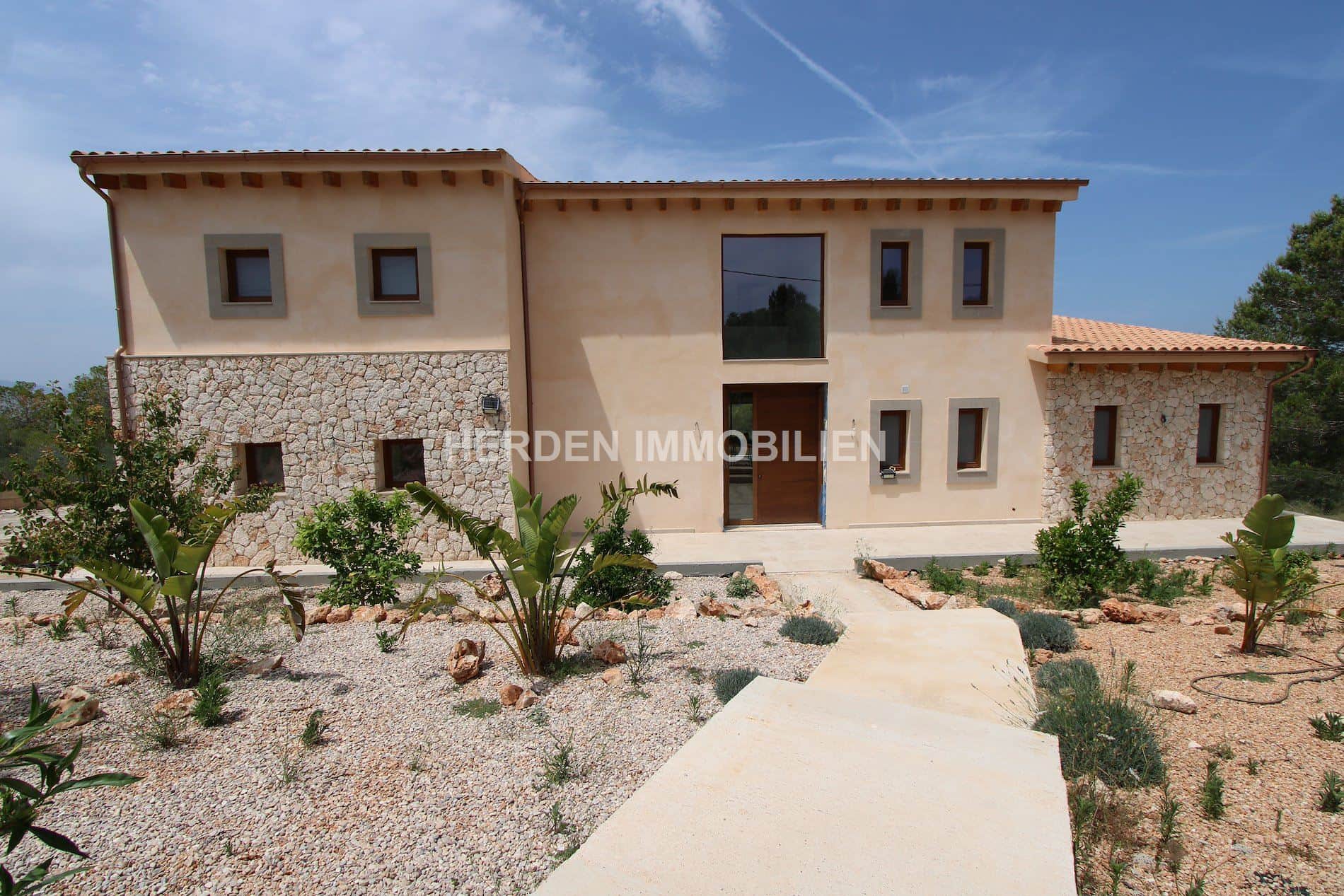 VILLA DE NUEVA CONSTRUCCION EN VENTA EN PALMA DE MALLORCA - Foto 1