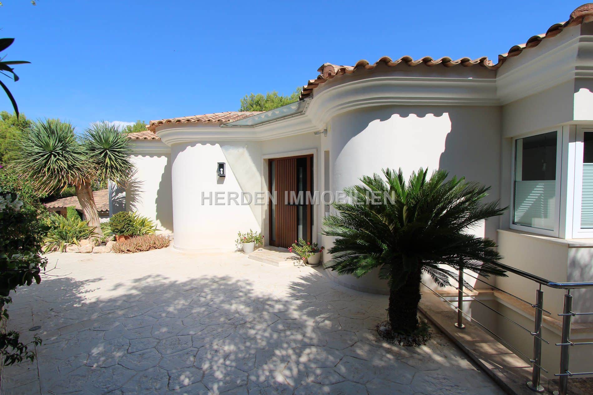 VILLA EXCLUSIVA CON VISTAS AL MAR EN SANTA PONSA, MALLORCA - Foto 1