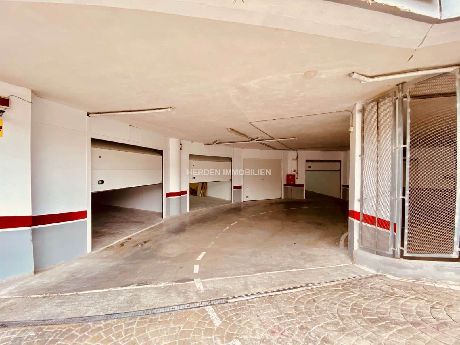 PLAZA APARCAMEINTO GARAJE MALLORCA EN ALQUILER - Foto 4