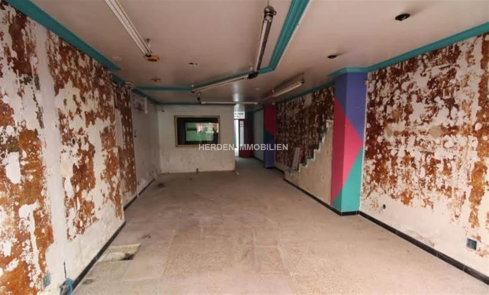 LOCAL EN EL CENTRO DE PALMA DE MALLORCA EN VENTA - Foto 2