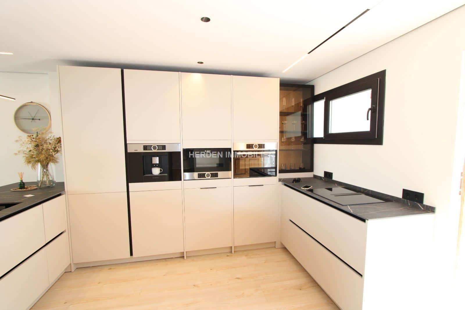 APARTMANETO PRIMERA LINEA DE MAR SANTA PONSA EN VENTA - Foto 2