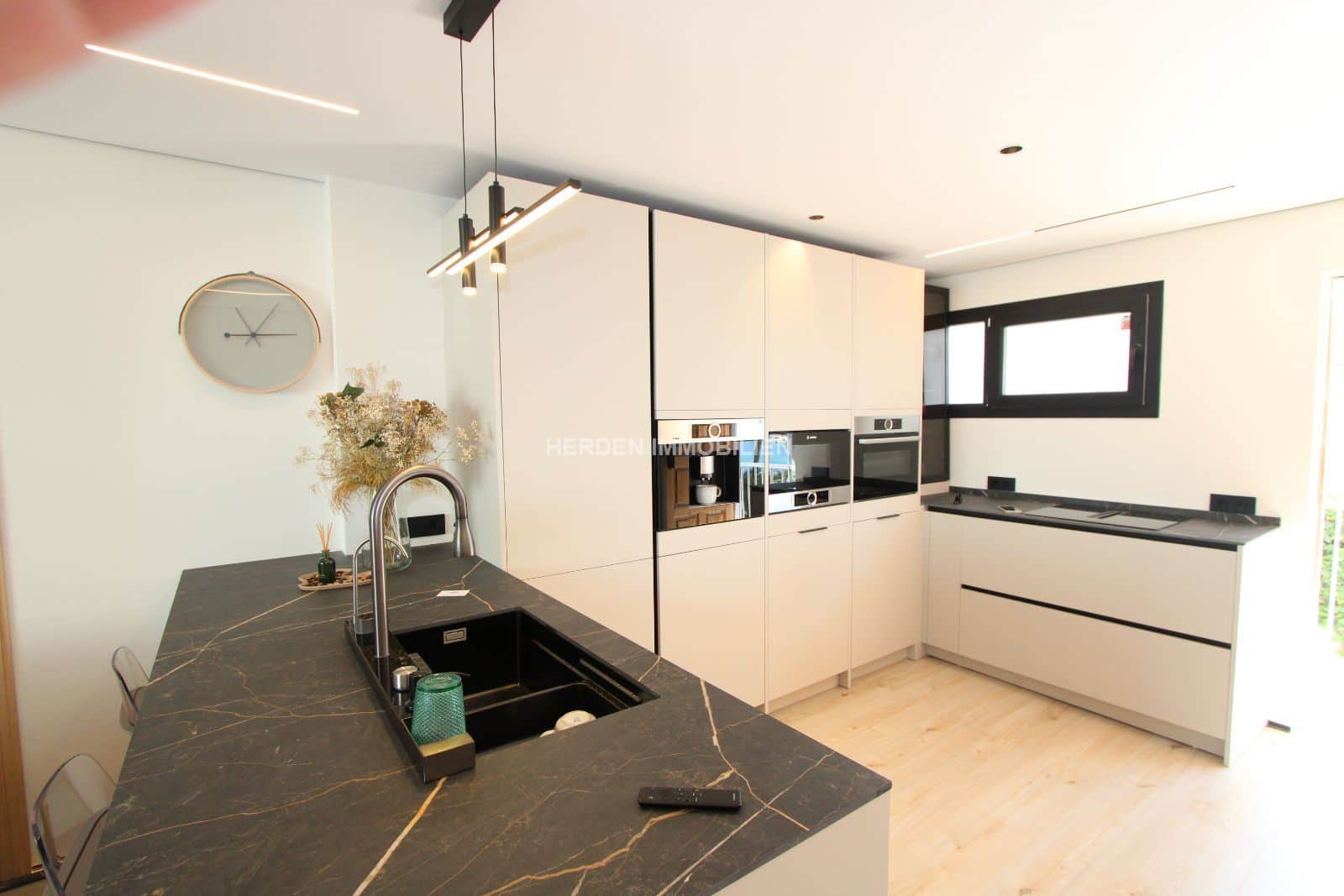 APARTMANETO PRIMERA LINEA DE MAR SANTA PONSA EN VENTA - Foto 5