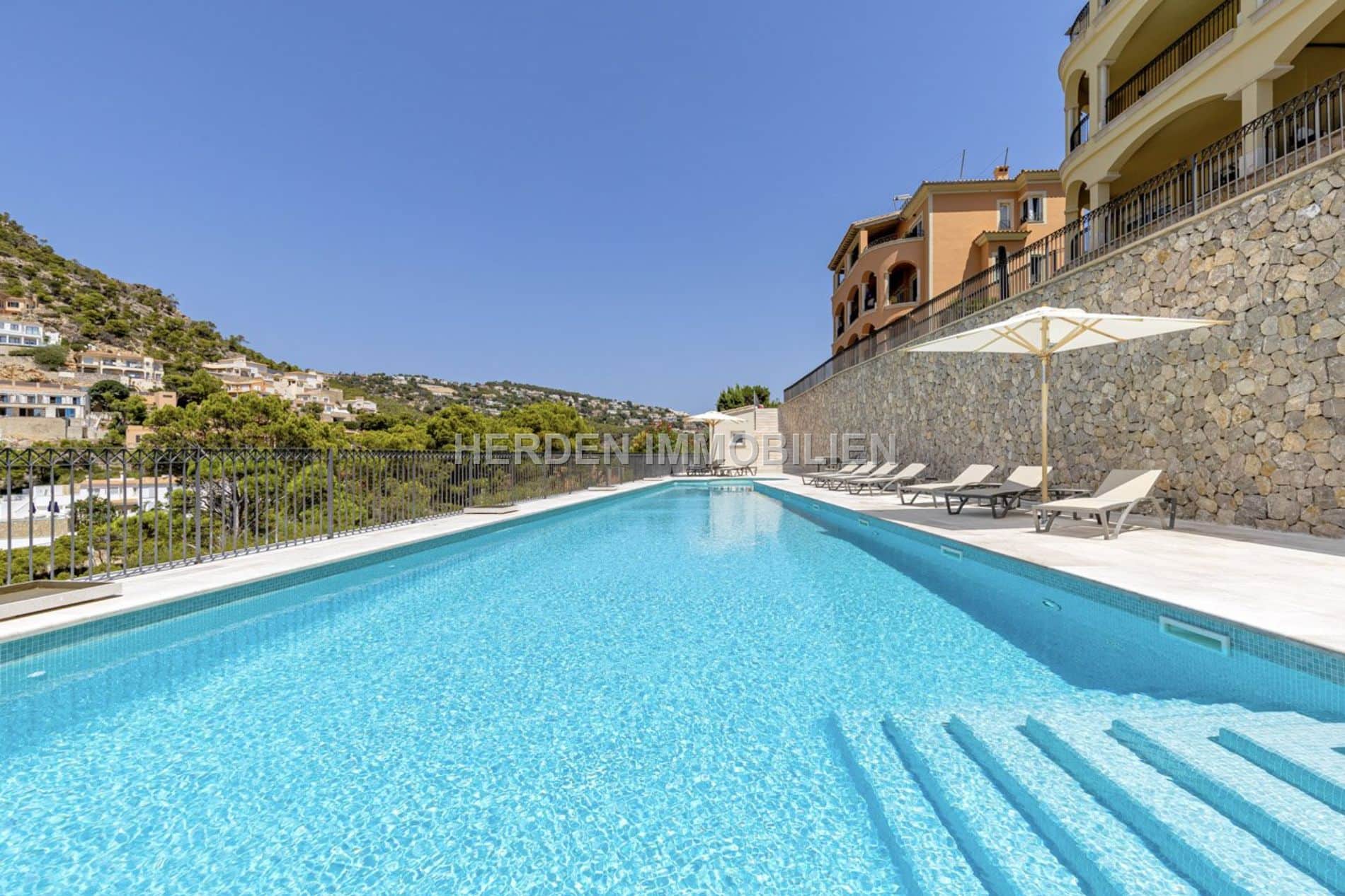 PRECIOSO PISO CON VISTAS AL MAR EN PORT ANDRATX MALLORCA EN VENTA - Foto 4