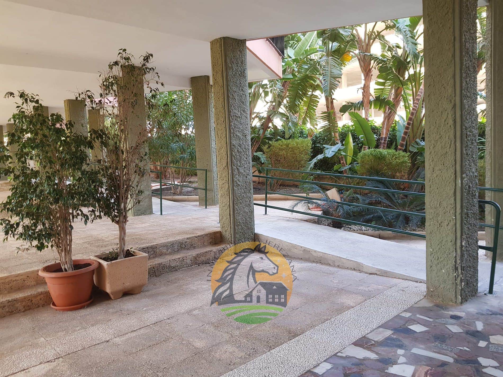 PRECIOSO Y COQUETO PISO DE 2 DORMITORIOS CON TERRACITA - Foto 3