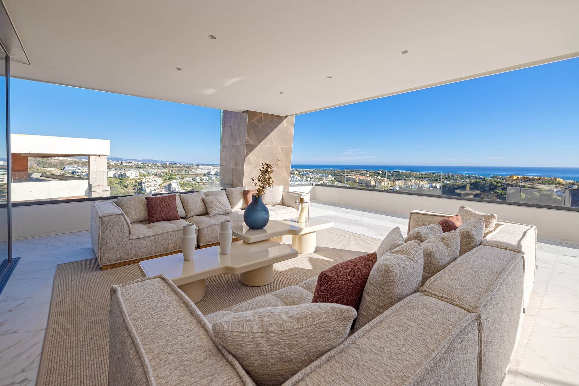 Piso en venta en Estepona - Foto 2