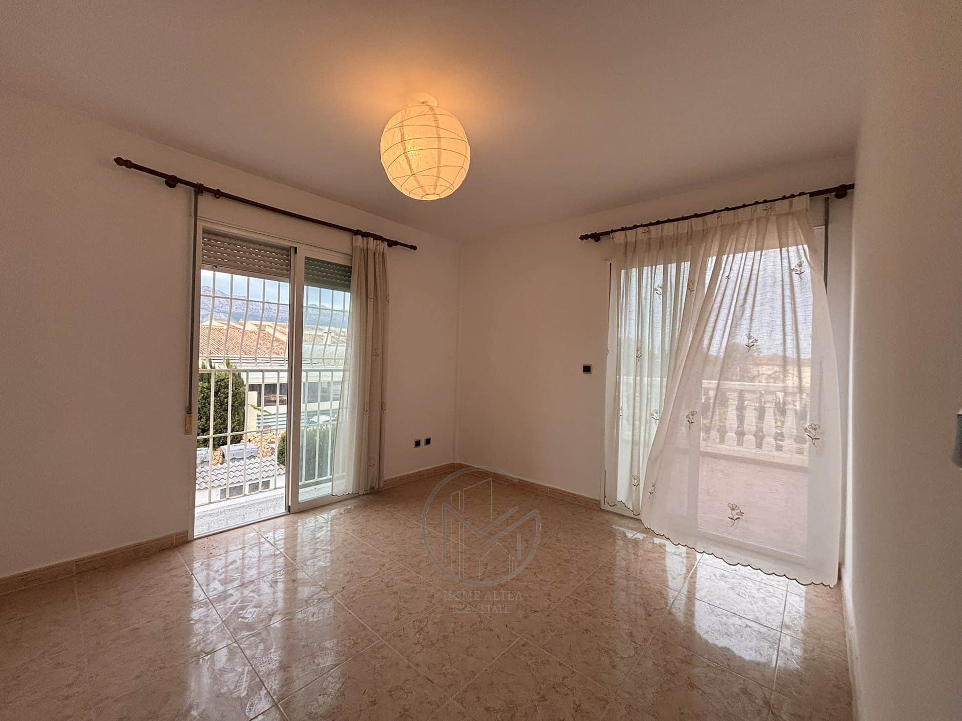 Villa en venta en La Nucia - Foto 5