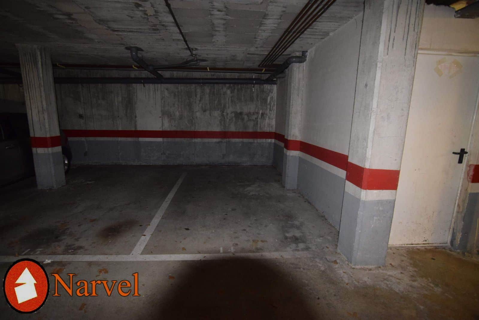 PLAZA DE PARKING EN VENTA ZONA CANALETAS!! - Foto 1