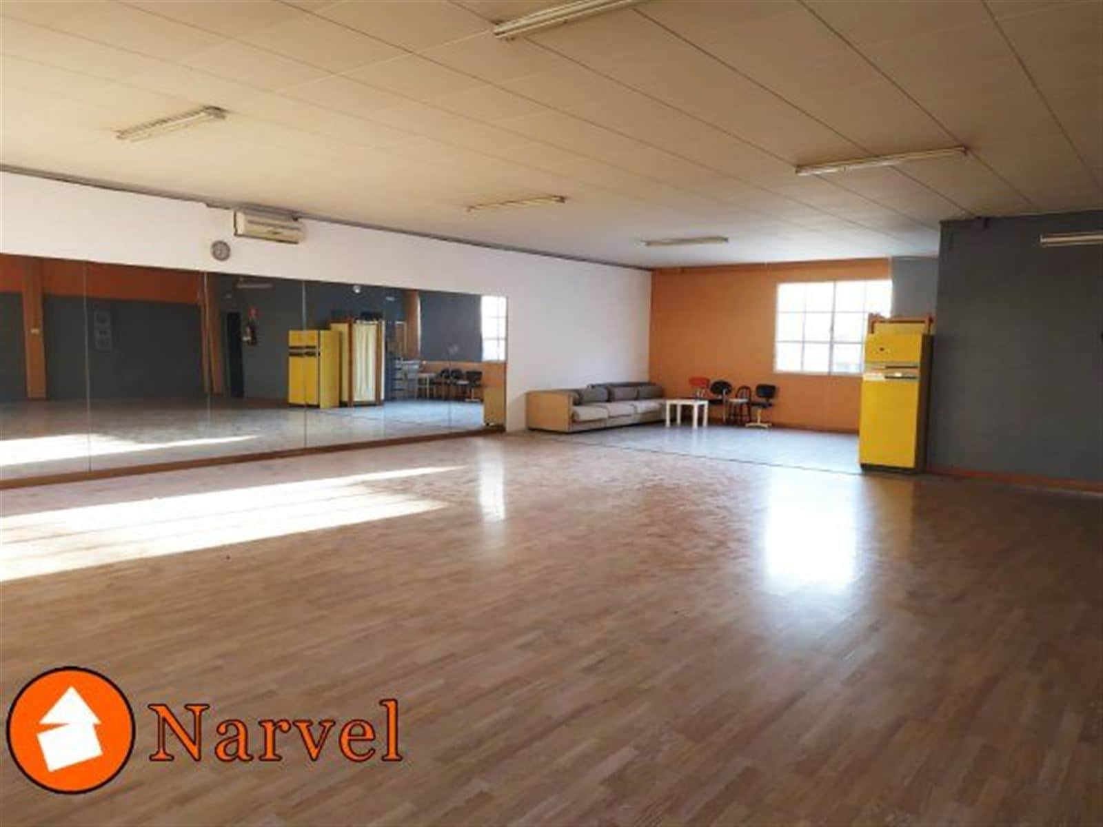 NAVE CON POSIBILIDAD DE HACER VIVIENDA!!! - Foto 4