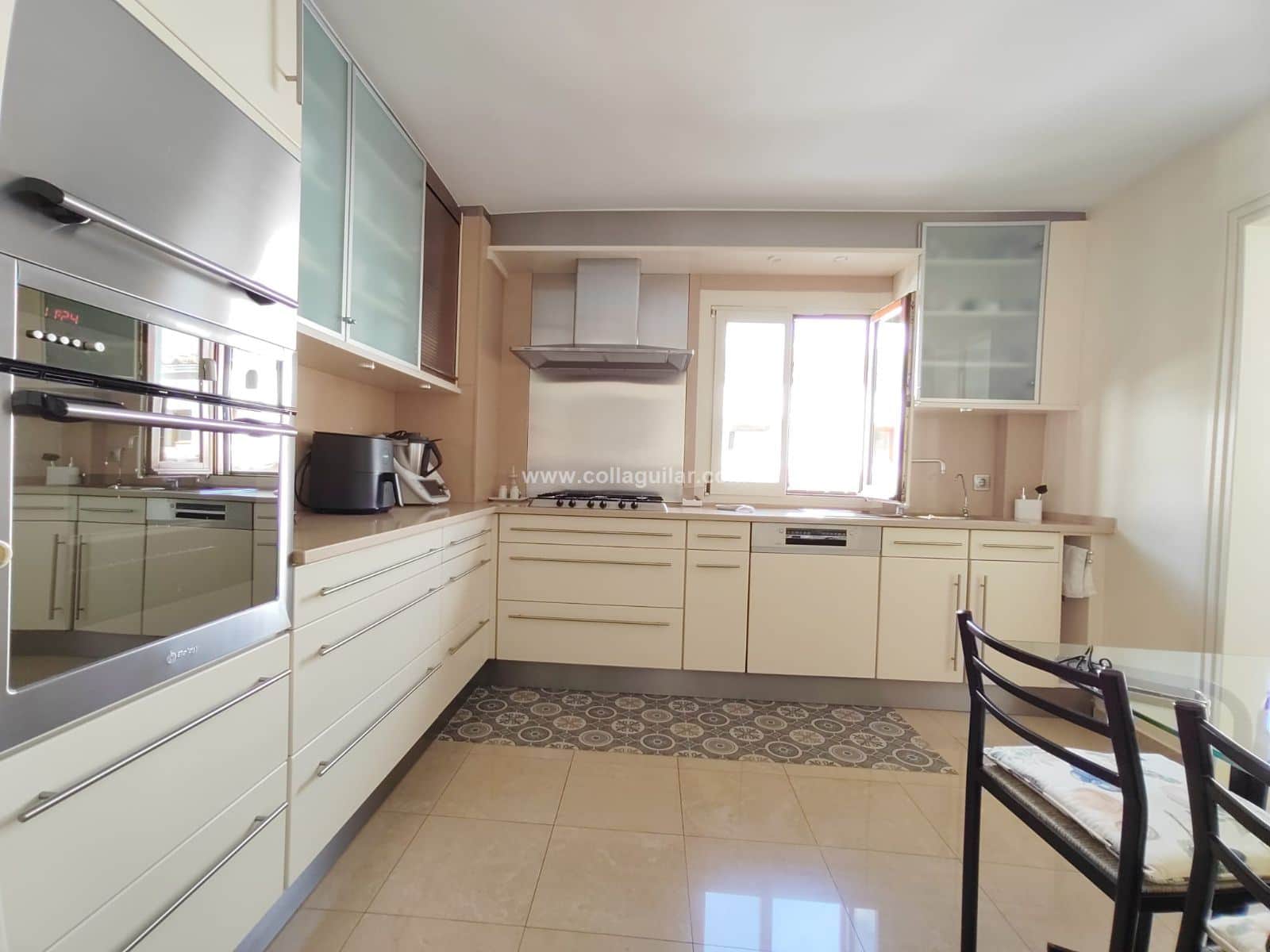 CASCO ANTIGUO, ATICO ESPECTACULAR - Foto 3