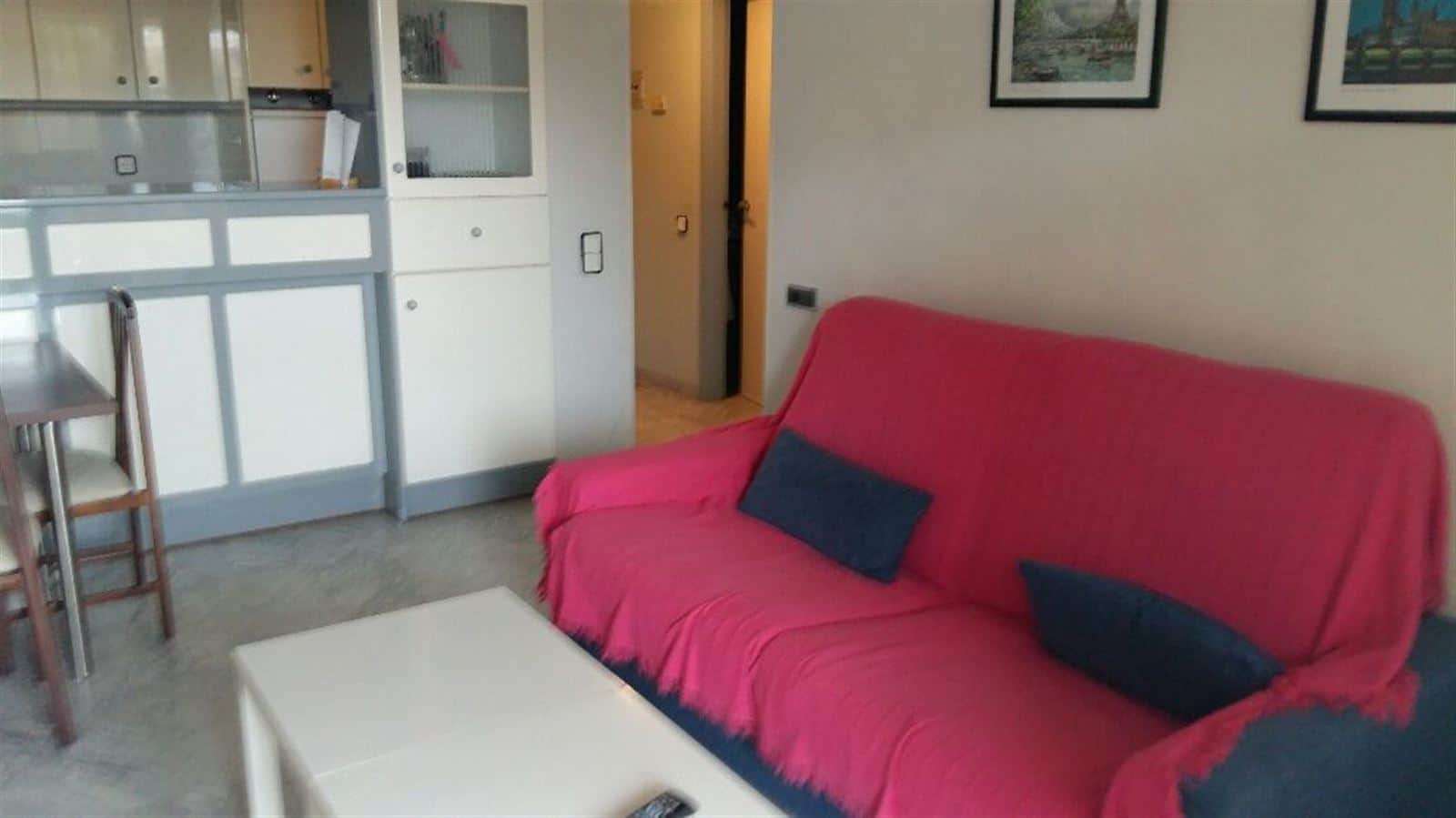 Apartamento Pl. Europa, muy céntrico - Foto 5