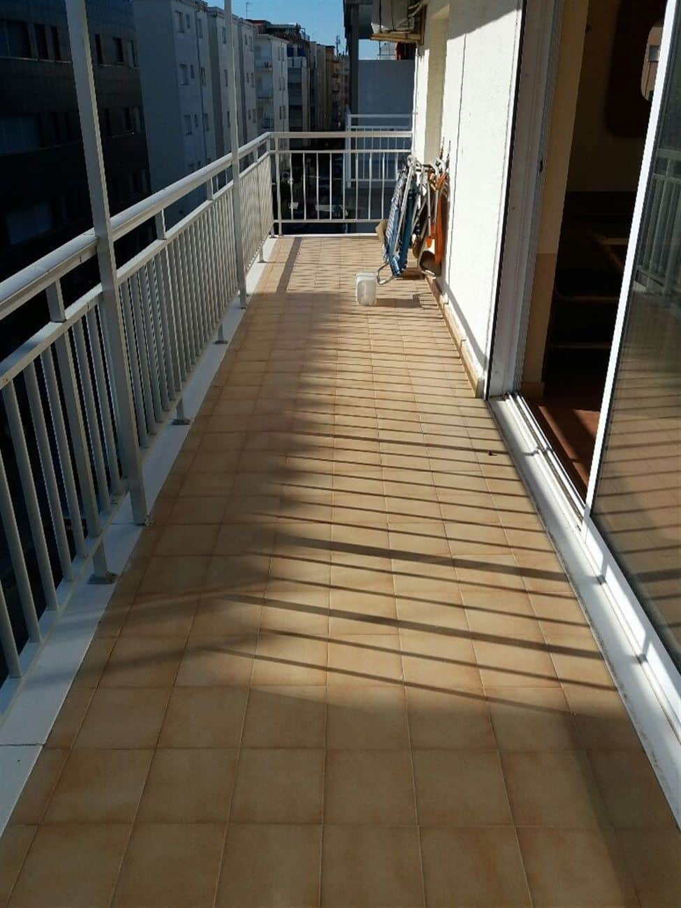 Bonito apartamento con vistas al mar - Foto 3